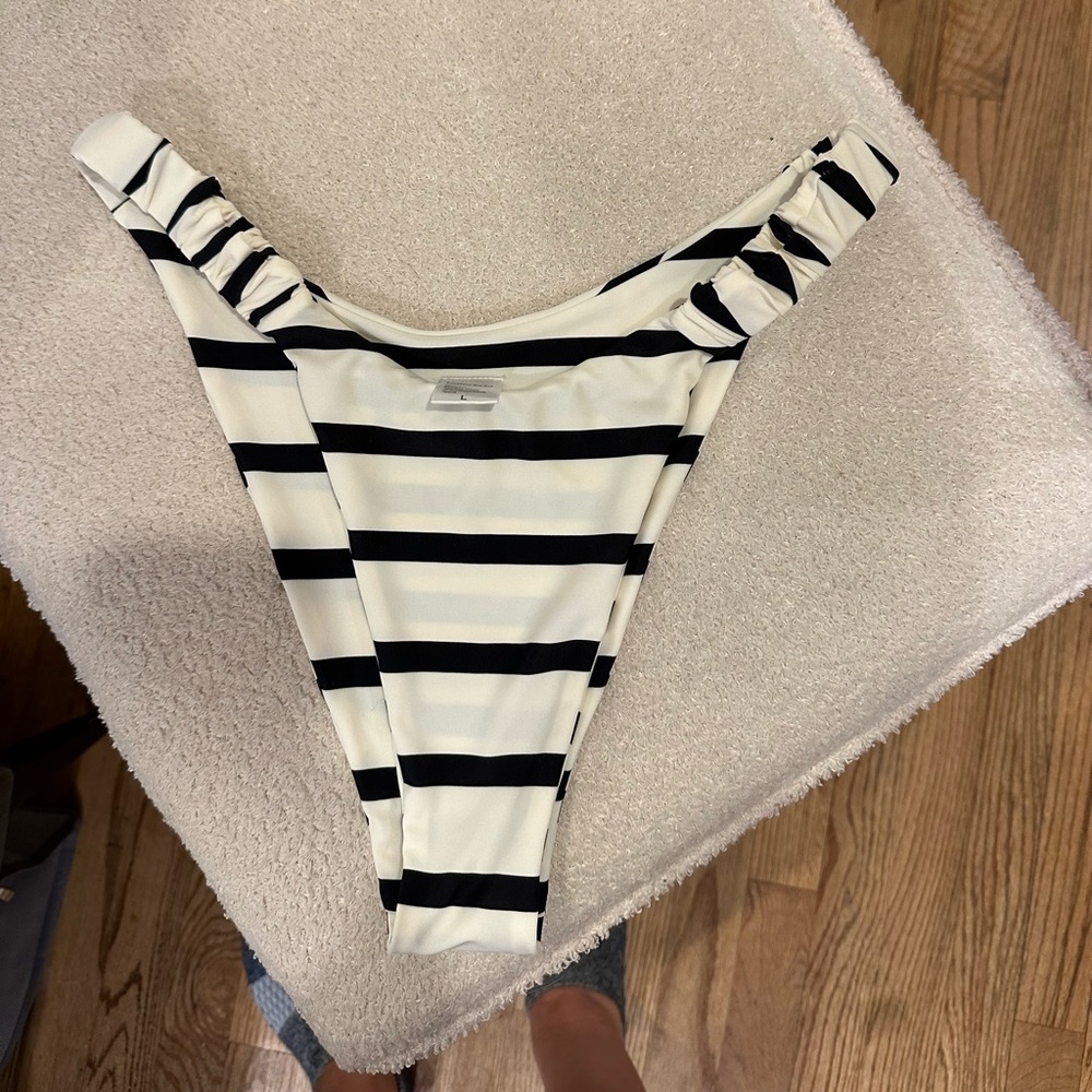Strawberry milk mob bottoms